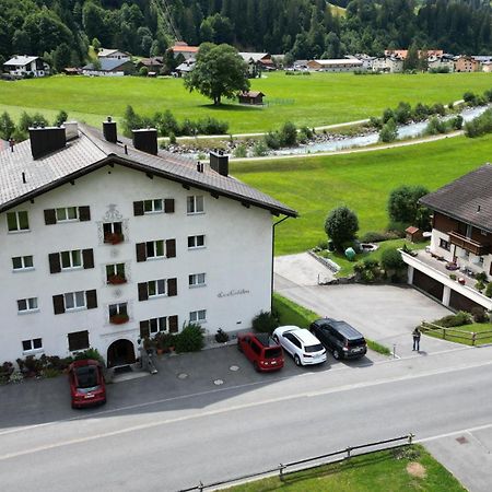 Gemuetliches Appartement Fuer Erholung Und Sport Klosters-Serneus Extérieur photo